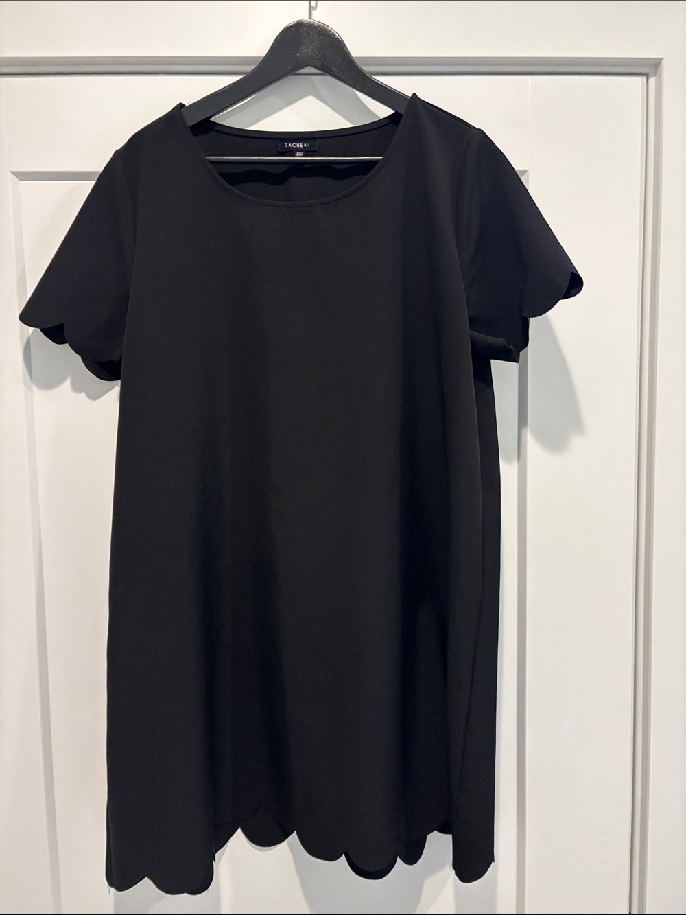 Rachel Black Scallop-Edge Short Sleeve Tunic